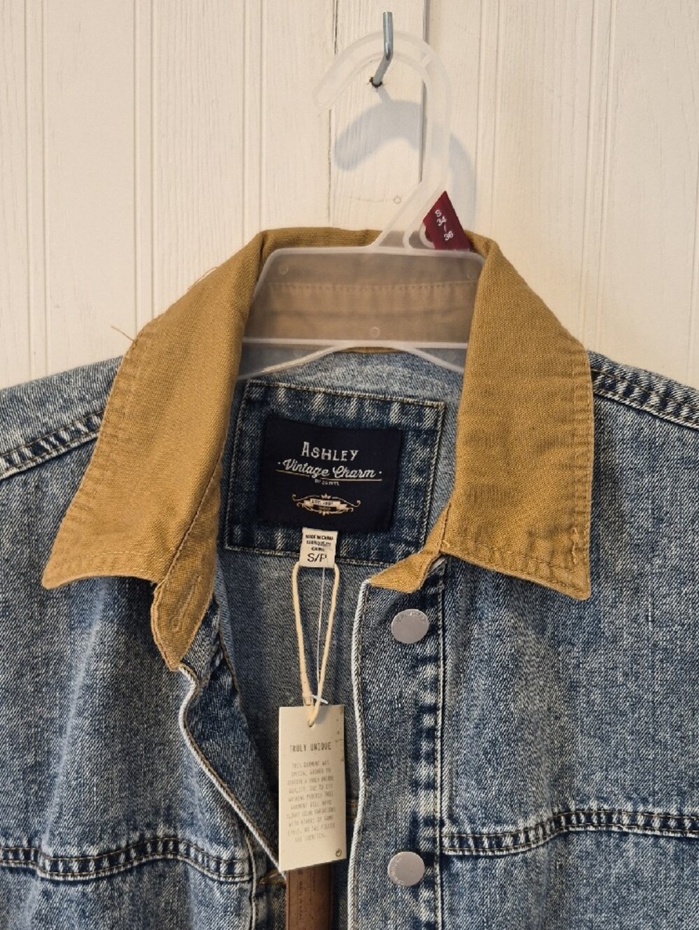 Ashley by 26 International Two-Tone Denim Jacket | Corduroy Collar - Picture 6 of 9